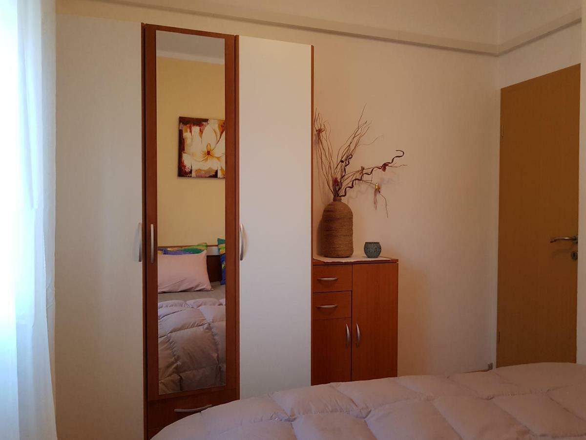 Davor Apartment *